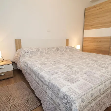 Apartmán Mira